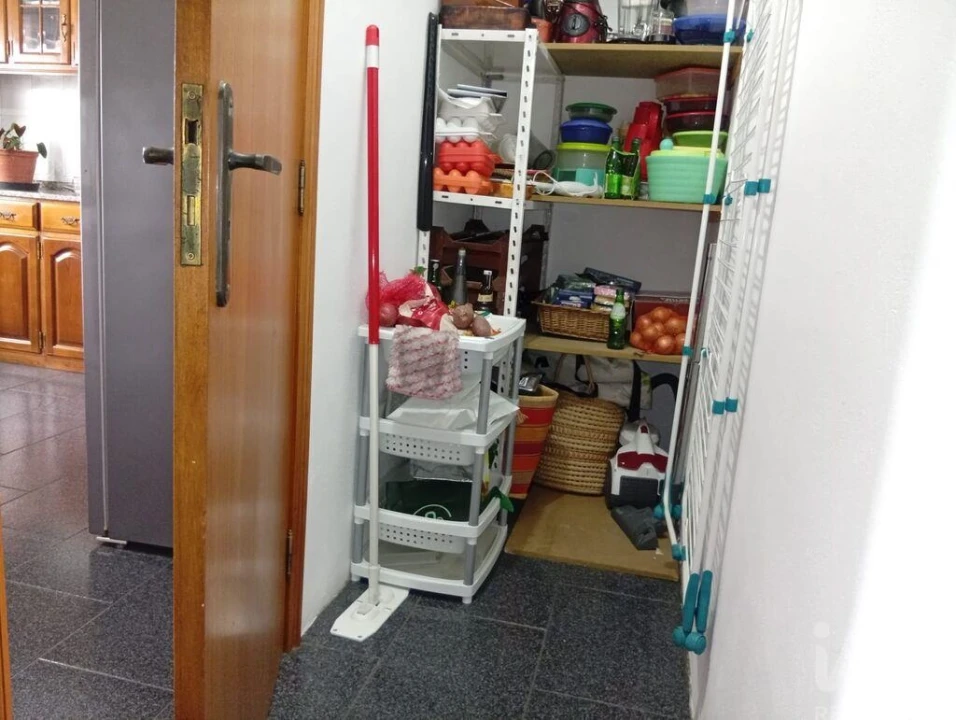 Apartamento T3 para Venda em Delães Foto 16