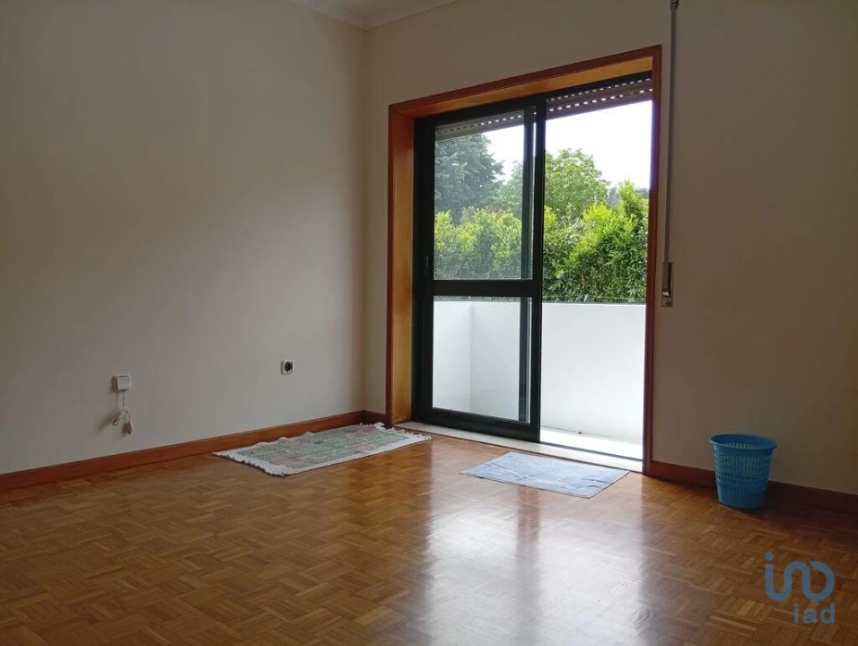 Apartamento T3 para Venda em Delães Foto 13