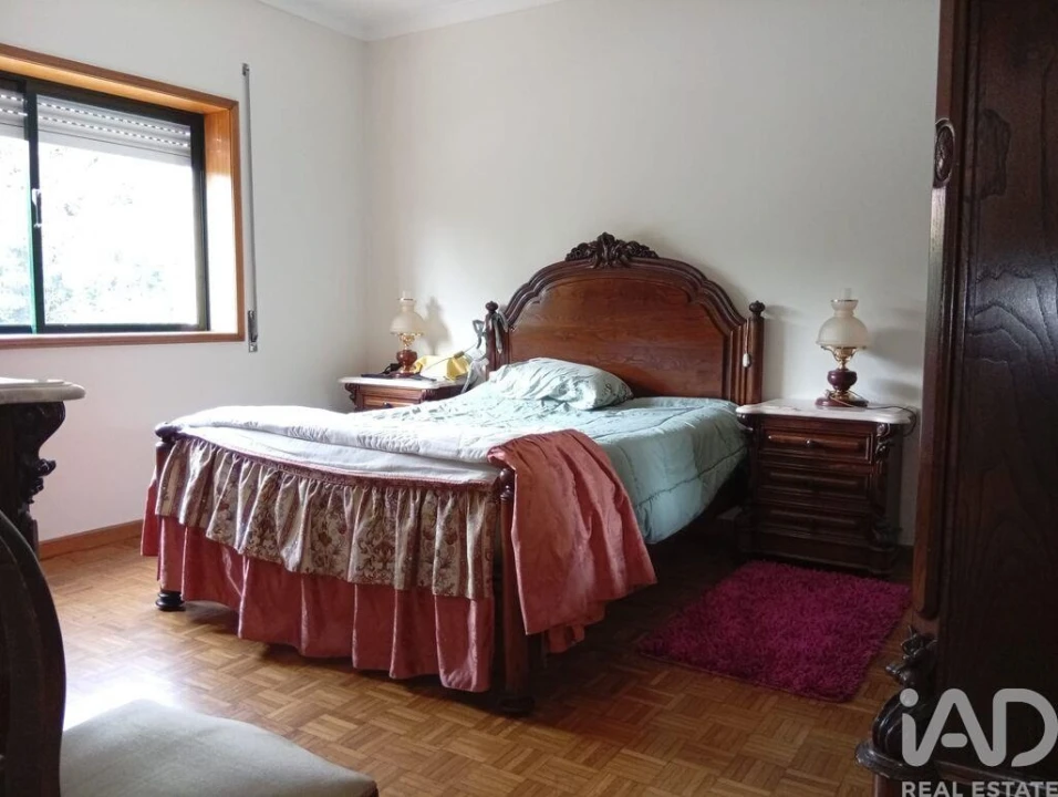 Apartamento T3 para Venda em Delães Foto 25