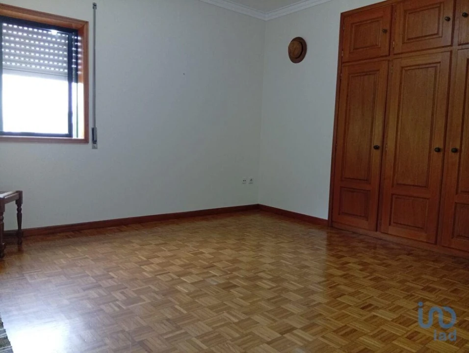 Apartamento T3 para Venda em Delães Foto 11