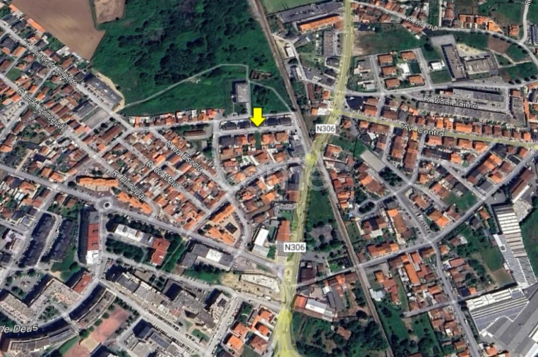 Moradia T3 para Venda em Arcozelo Foto 44