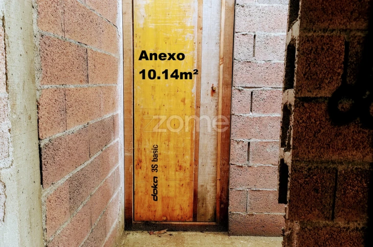 Moradia T3 para Venda em Arcozelo Foto 41