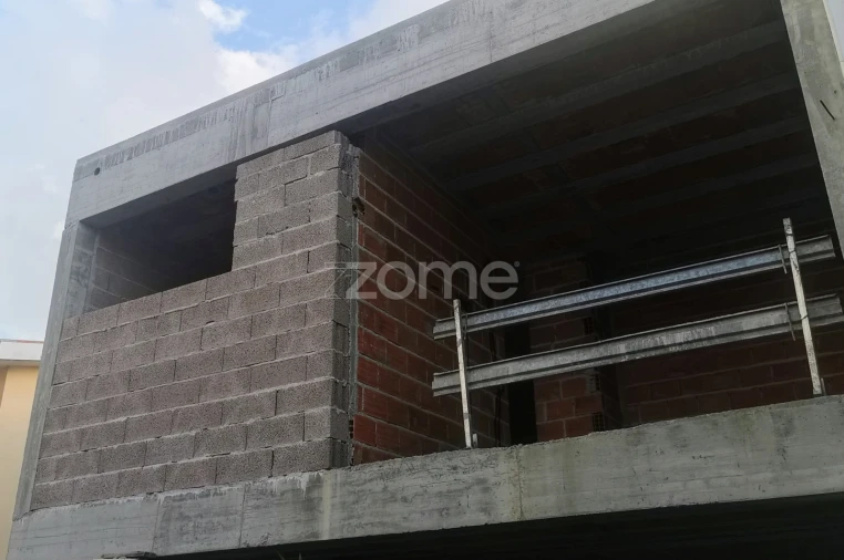 Moradia T3 para Venda em Arcozelo Foto 15