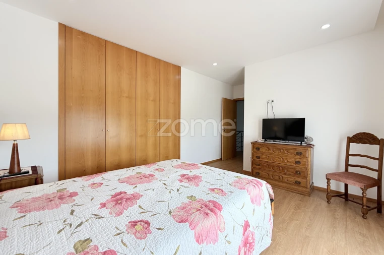 Moradia T4 para Venda em Este (São Pedro e São Mamede) Foto 25