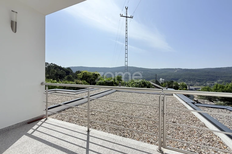 Moradia T4 para Venda em Este (São Pedro e São Mamede) Foto 28