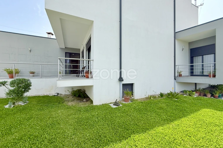 Moradia T4 para Venda em Este (São Pedro e São Mamede) Foto 39