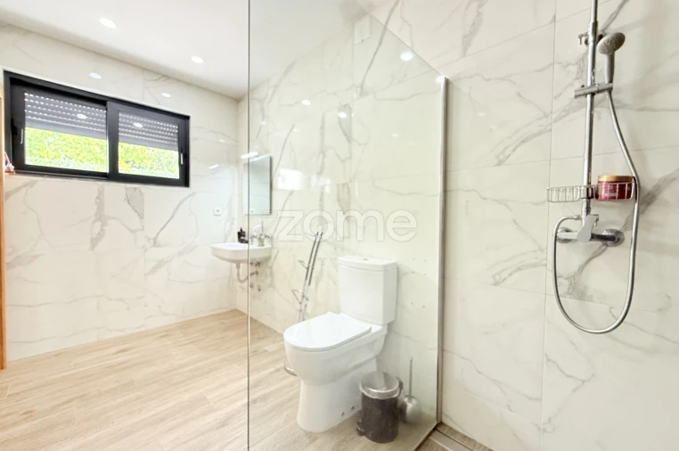 Moradia T4 para Venda em Este (São Pedro e São Mamede) Foto 20