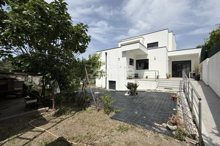 Moradia T4 para Venda em Este (São Pedro e São Mamede) Foto 46