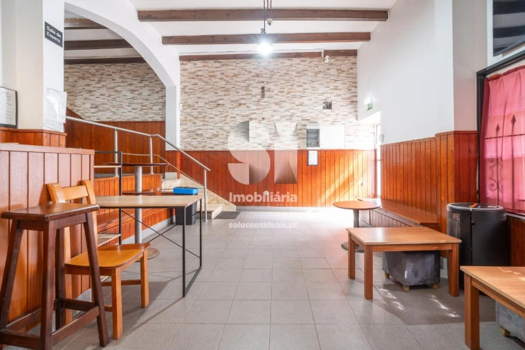 Prédio para Venda em Ançã Foto 7