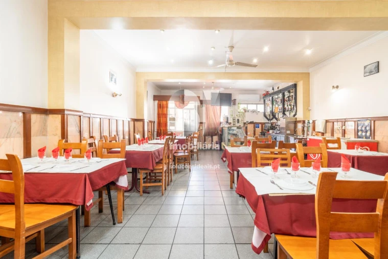 Prédio para Venda em Ançã Foto 10