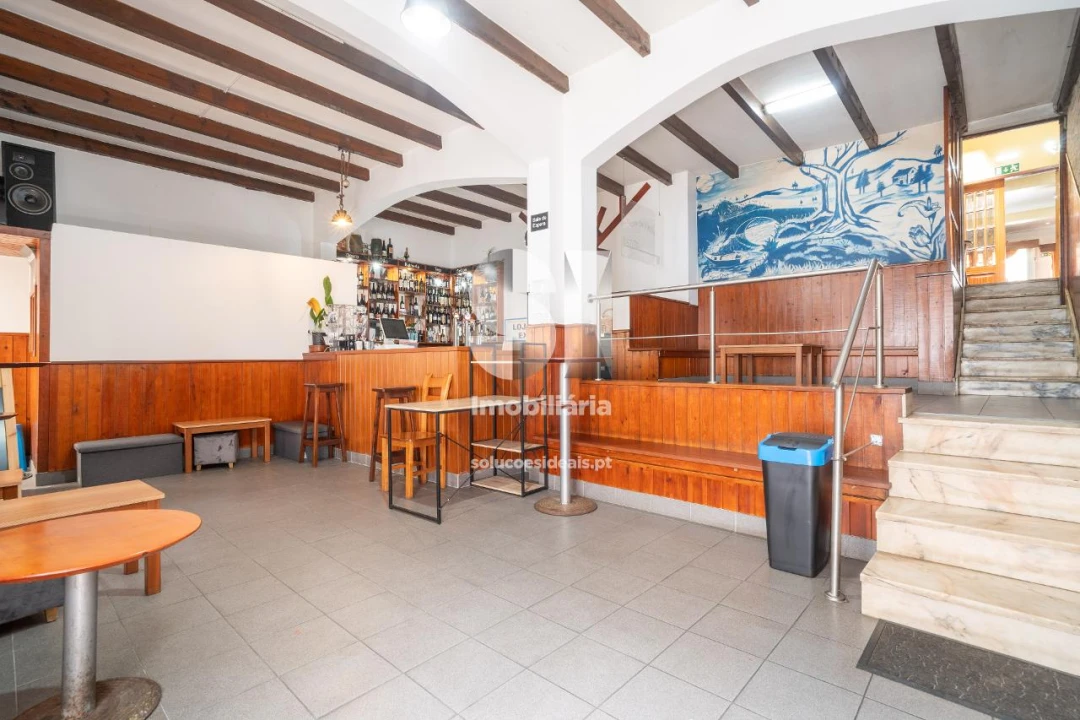 Prédio para Venda em Ançã Foto 4