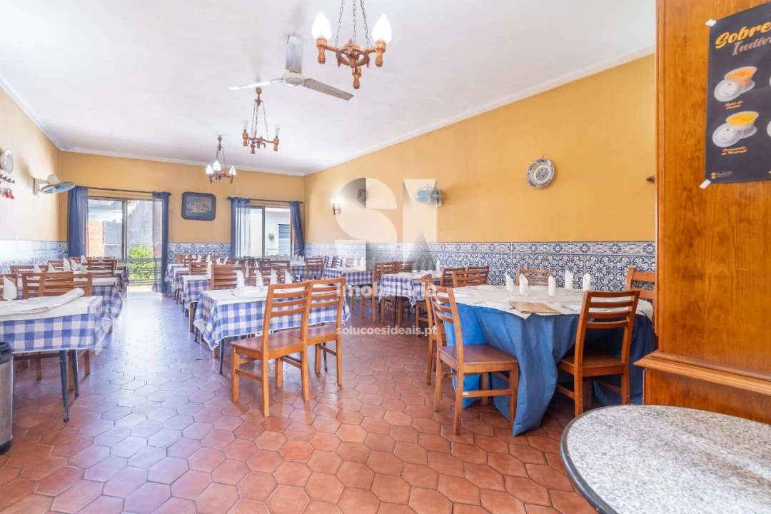 Prédio para Venda em Ançã Foto 17