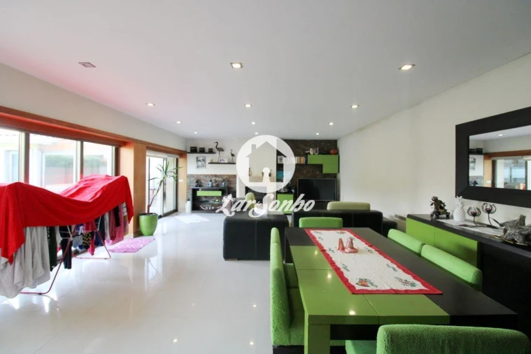 Moradia T3 para Venda em Fradelos Foto 24