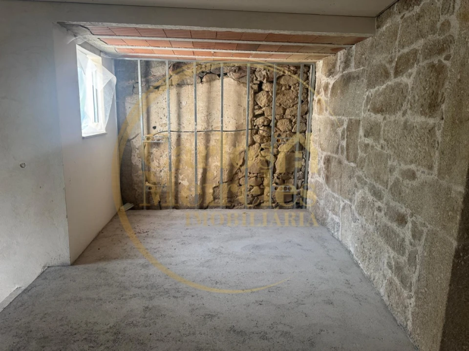 Moradia T6 para Venda em Ribeira do Neiva Foto 10