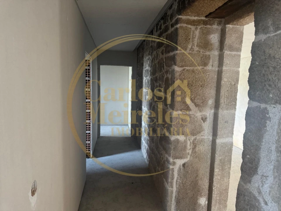 Moradia T6 para Venda em Ribeira do Neiva Foto 11