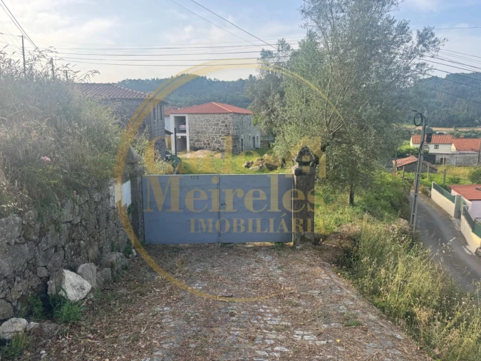 Moradia T6 para Venda em Ribeira do Neiva Foto 1