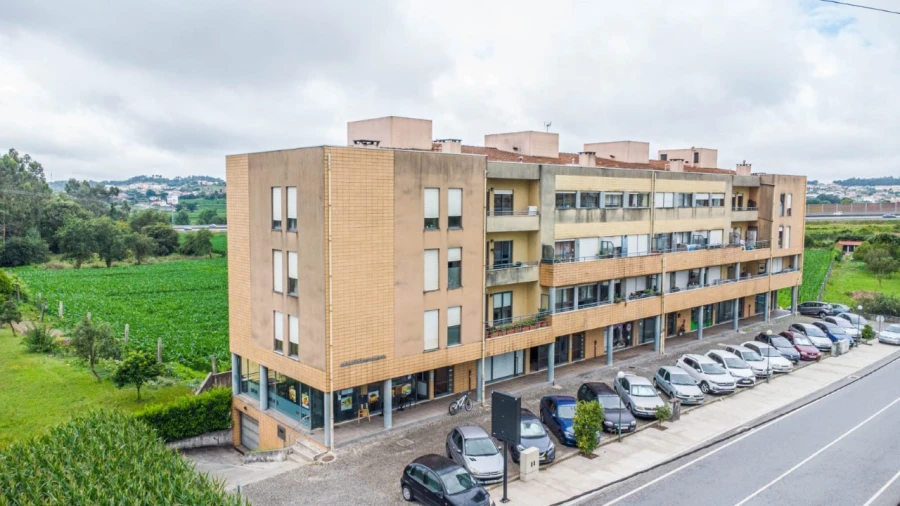 Negócio para Venda em Coronado (São Romão e São Mamede) Foto 11