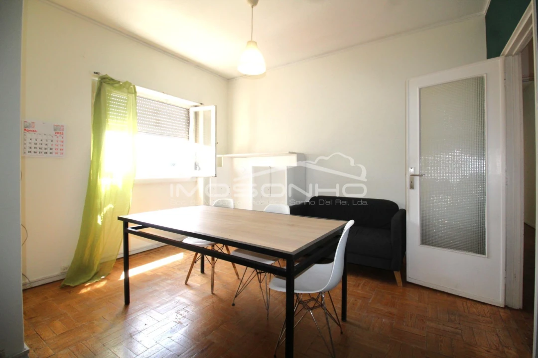 Apartamento T7 para Venda em Marinha Grande Foto 22