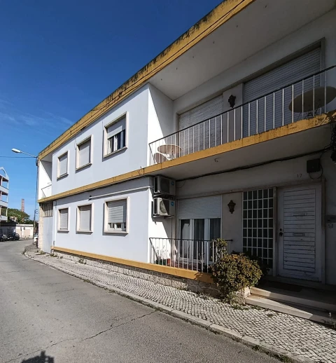 Apartamento T7 para Venda em Marinha Grande