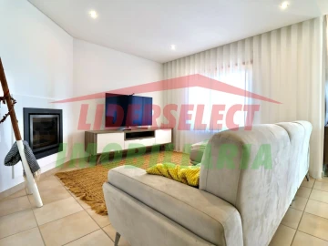 Moradia T3 para Venda em Silveira