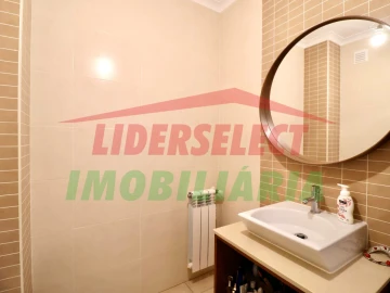 Moradia T3 para Venda em Silveira