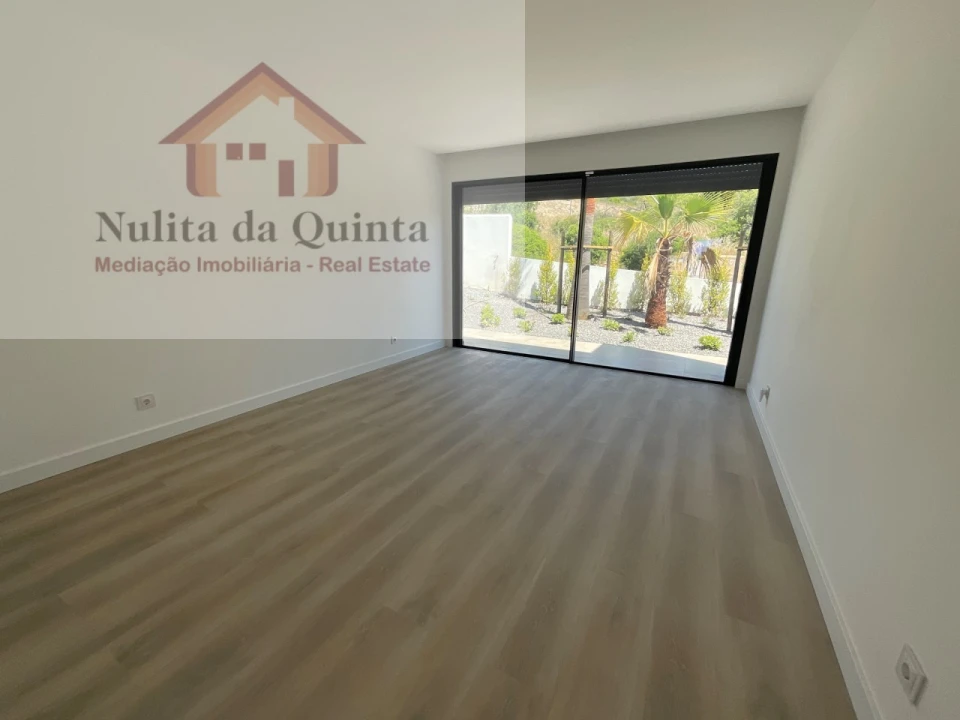 Moradia T5 para Venda em Albufeira e Olhos de Água Foto 35