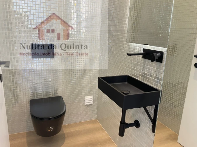 Moradia T5 para Venda em Albufeira e Olhos de Água Foto 37