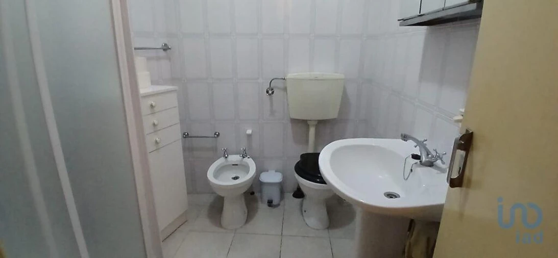 Moradia T6 para Venda em Ribeira de Nisa e Carreiras Foto 3