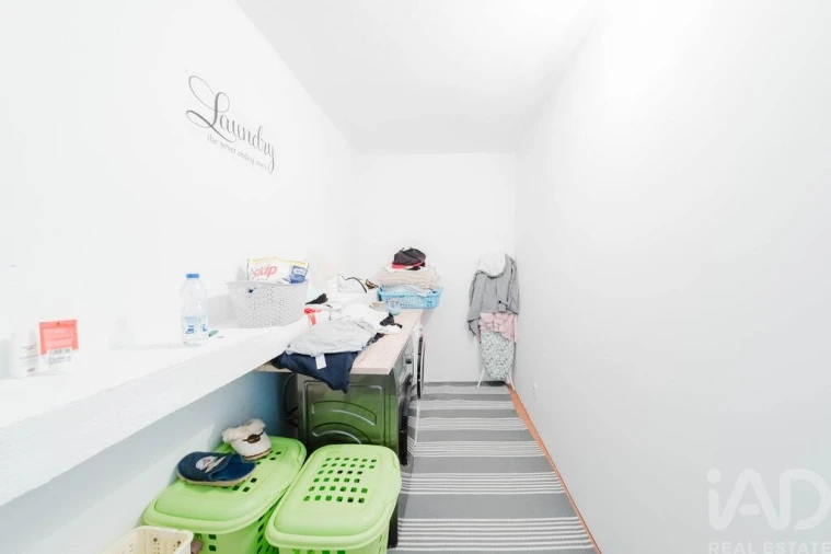 Moradia T4 para Venda em Aguda Foto 22