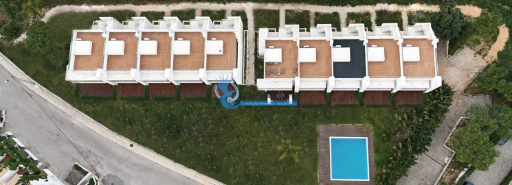 Moradia T2 para Venda em Albufeira e Olhos de Água