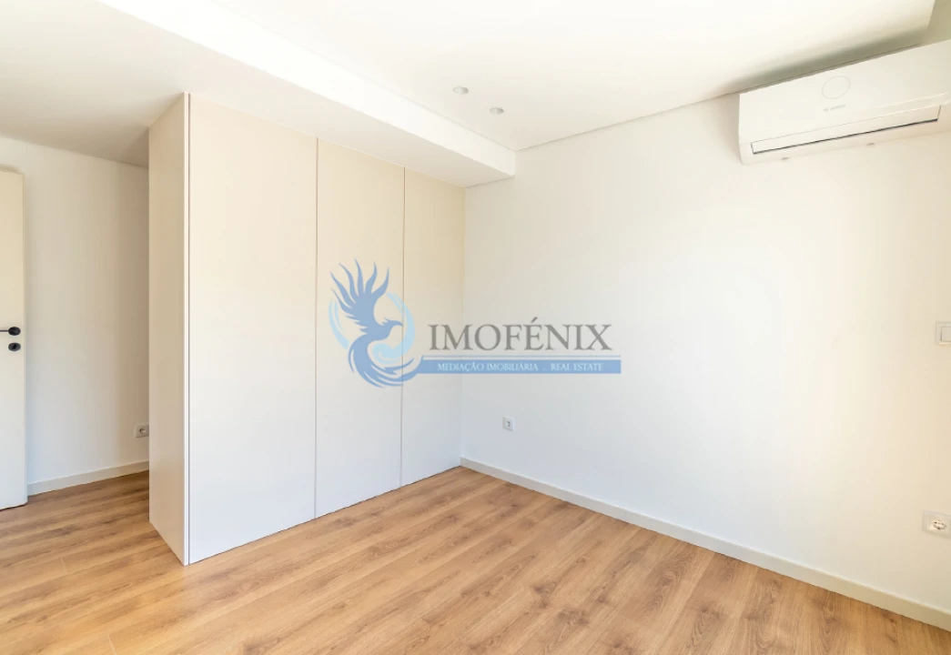 Apartamento T2 para Venda em Conceição e Cabanas de Tavira Foto 14