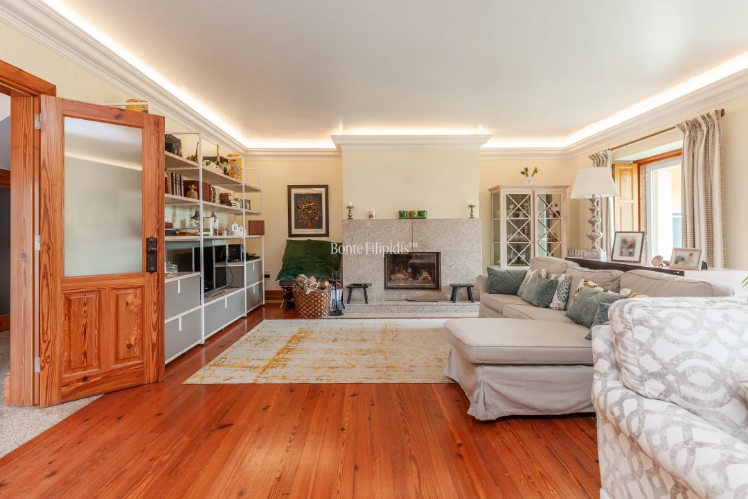 Moradia T6 para Venda em Lousa Foto 7