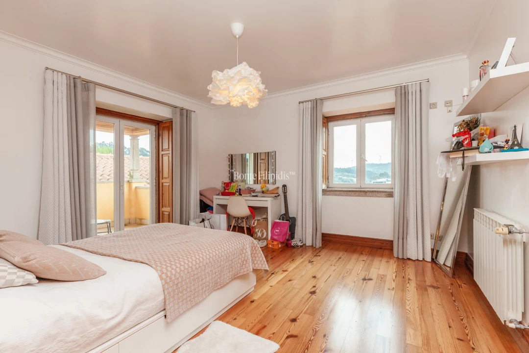 Moradia T6 para Venda em Lousa Foto 29