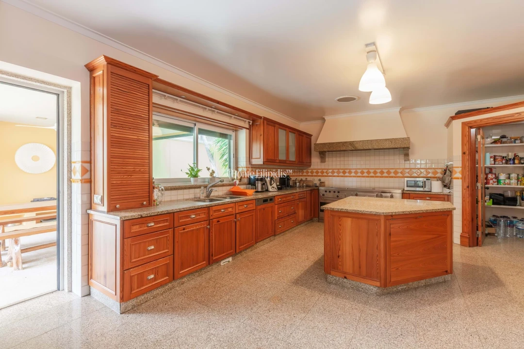 Moradia T6 para Venda em Lousa Foto 15