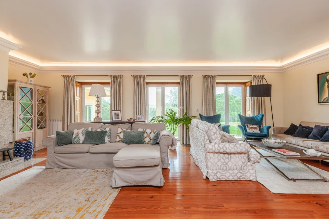 Moradia T6 para Venda em Lousa Foto 6