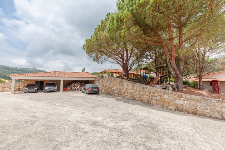 Moradia T6 para Venda em Lousa Foto 41