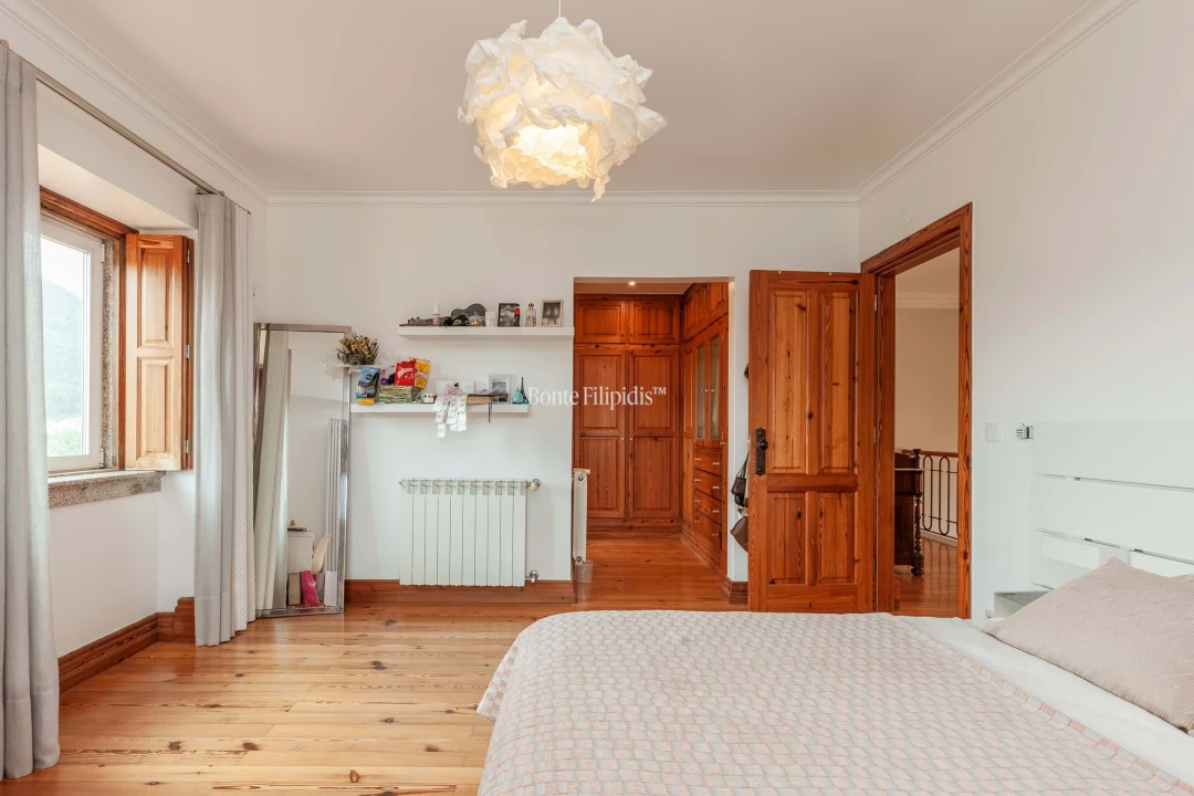 Moradia T6 para Venda em Lousa Foto 28