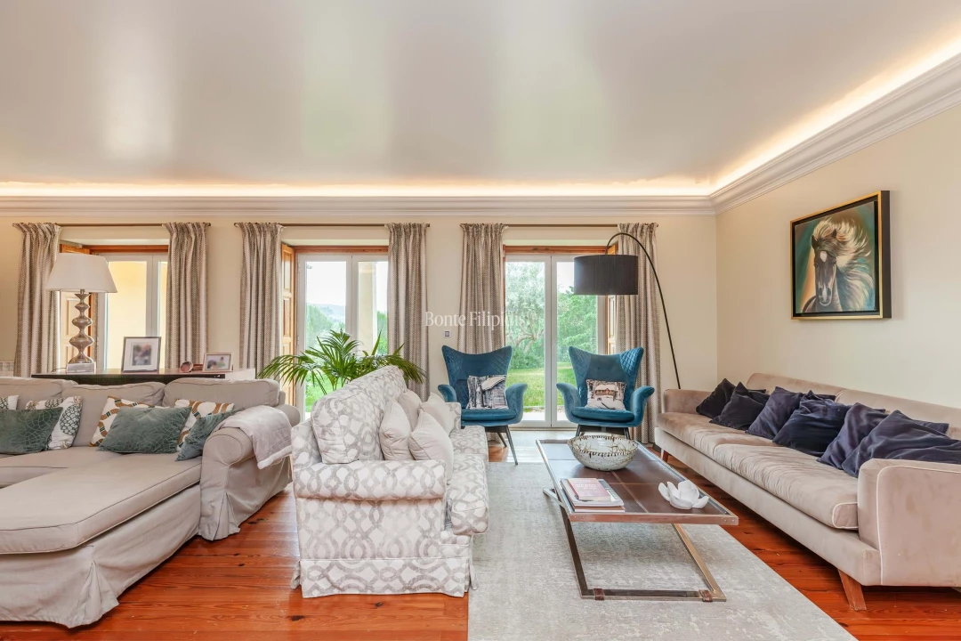 Moradia T6 para Venda em Lousa Foto 9