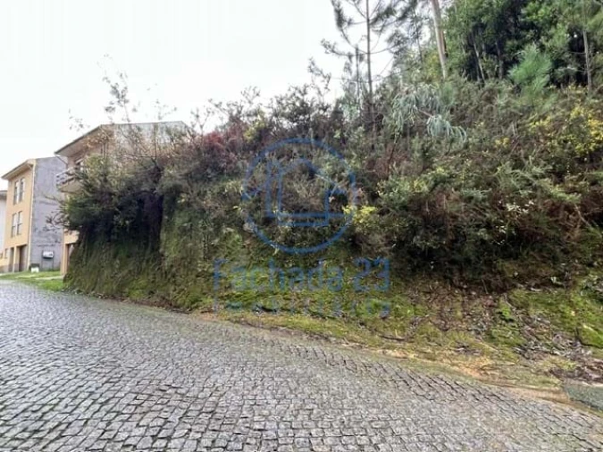 Terreno para Venda em Santa Marinha e São Pedro da Afurada Foto 1