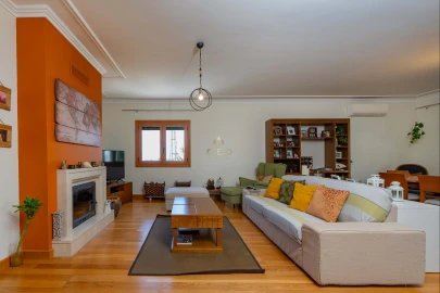 Apartamento T3 para Venda em Póvoa de Santa Iria e Forte da Casa