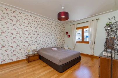 Apartamento T3 para Venda em Póvoa de Santa Iria e Forte da Casa