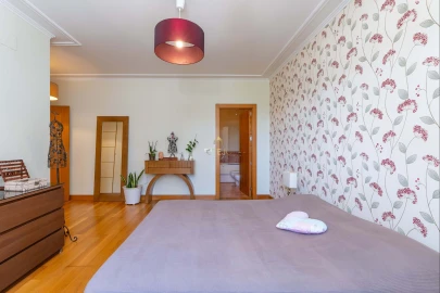 Apartamento T3 para Venda em Póvoa de Santa Iria e Forte da Casa
