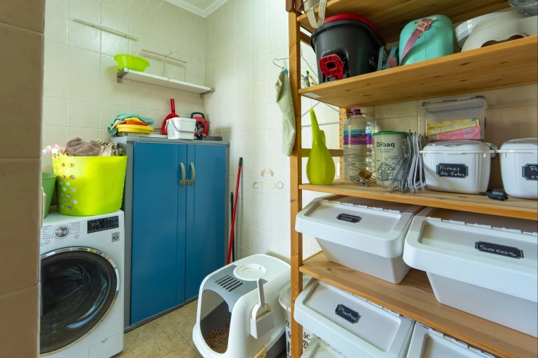 Apartamento T3 para Venda em Póvoa de Santa Iria e Forte da Casa Foto 8