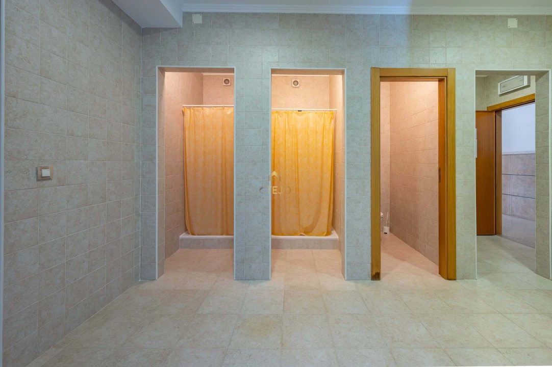 Apartamento T3 para Venda em Póvoa de Santa Iria e Forte da Casa Foto 42