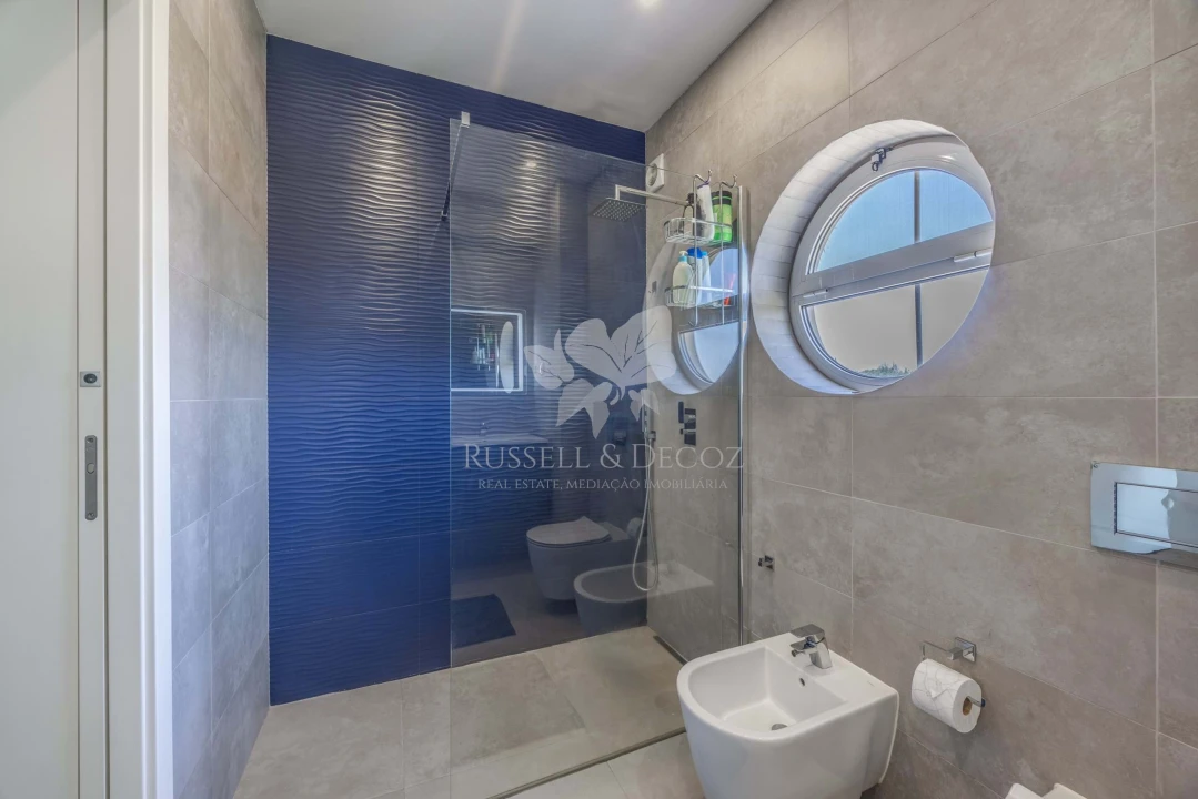 Moradia T4 para Venda em Pechão Foto 31