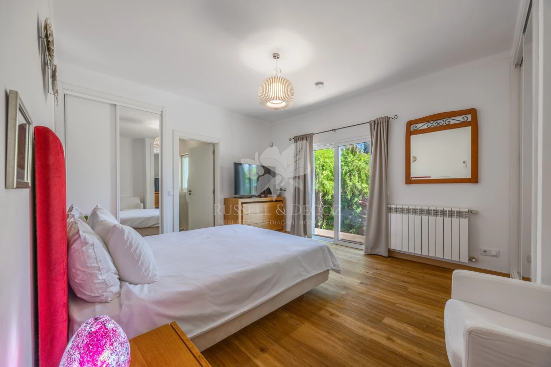 Moradia T4 para Venda em Pechão Foto 21