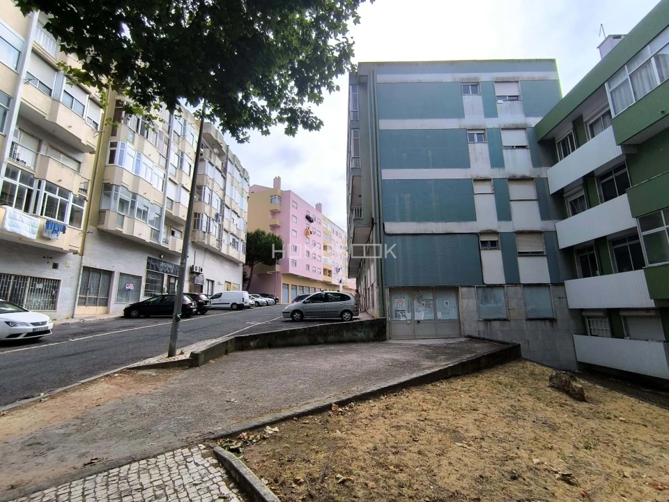 Negócio para Venda em Agualva e Mira-Sintra Foto 8