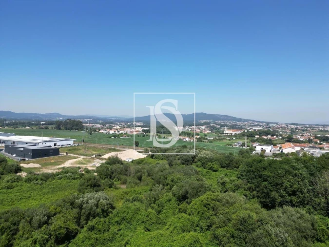 Terreno para Venda em Arcozelo Foto 4