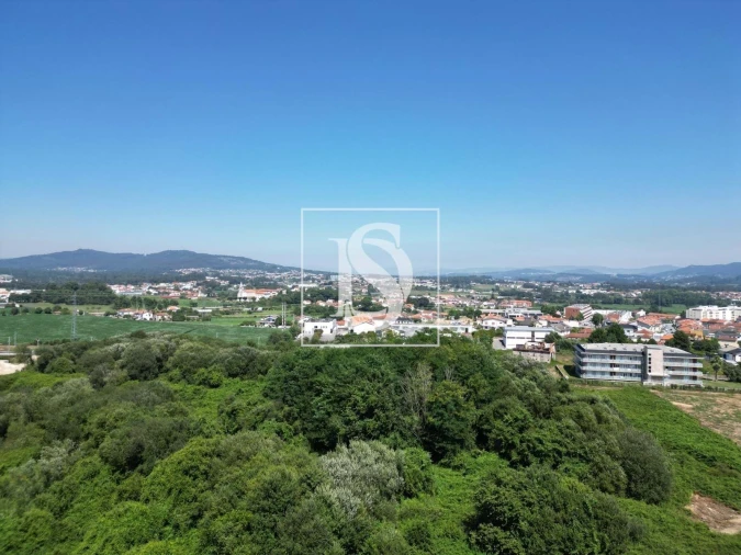 Terreno para Venda em Arcozelo Foto 5