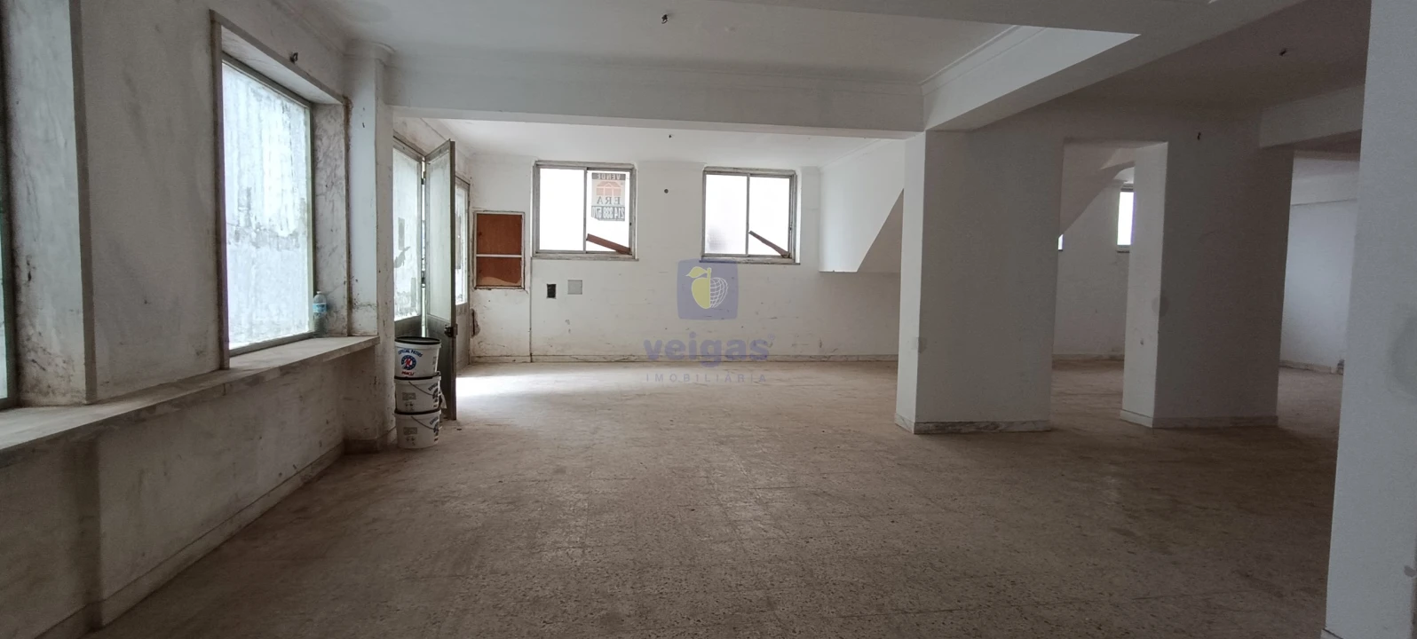 Negócio para Venda em Agualva e Mira-Sintra Foto 3